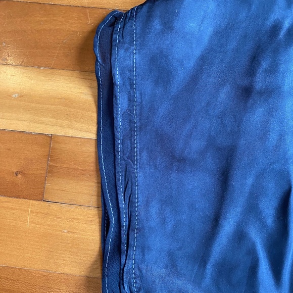 ❌SOLD❌ Young Fabulous & Broke Mari Dolmain Sleeve Top - Picture 4 of 5